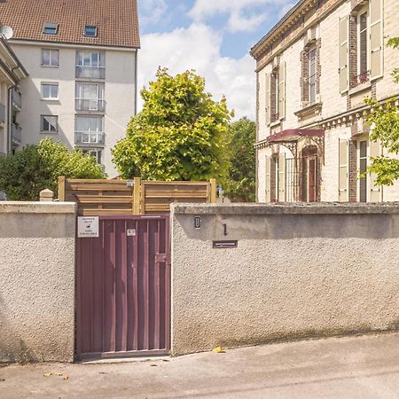 Bonappart 2 - Charme Napoleonien & Confort Troyes Exterior foto